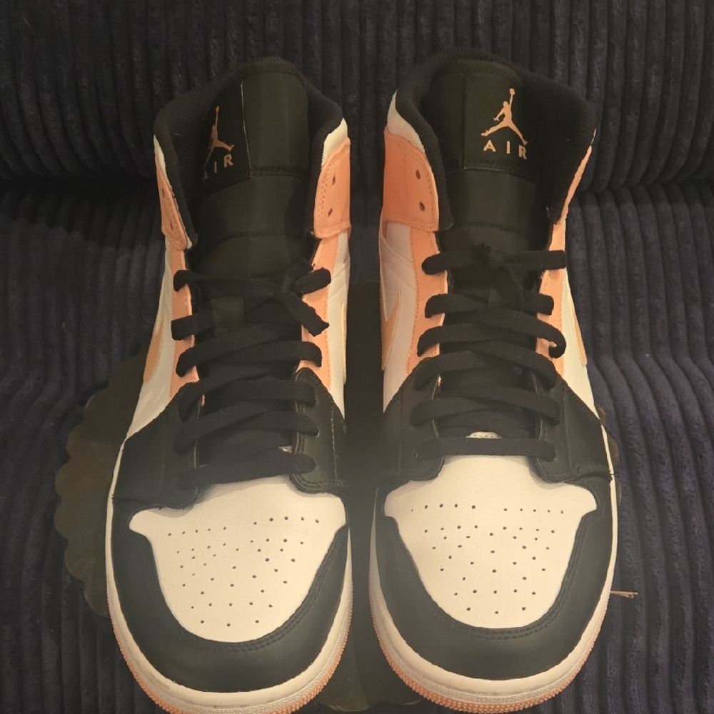 Jordan 1 Retro Sneakers Black and Orange